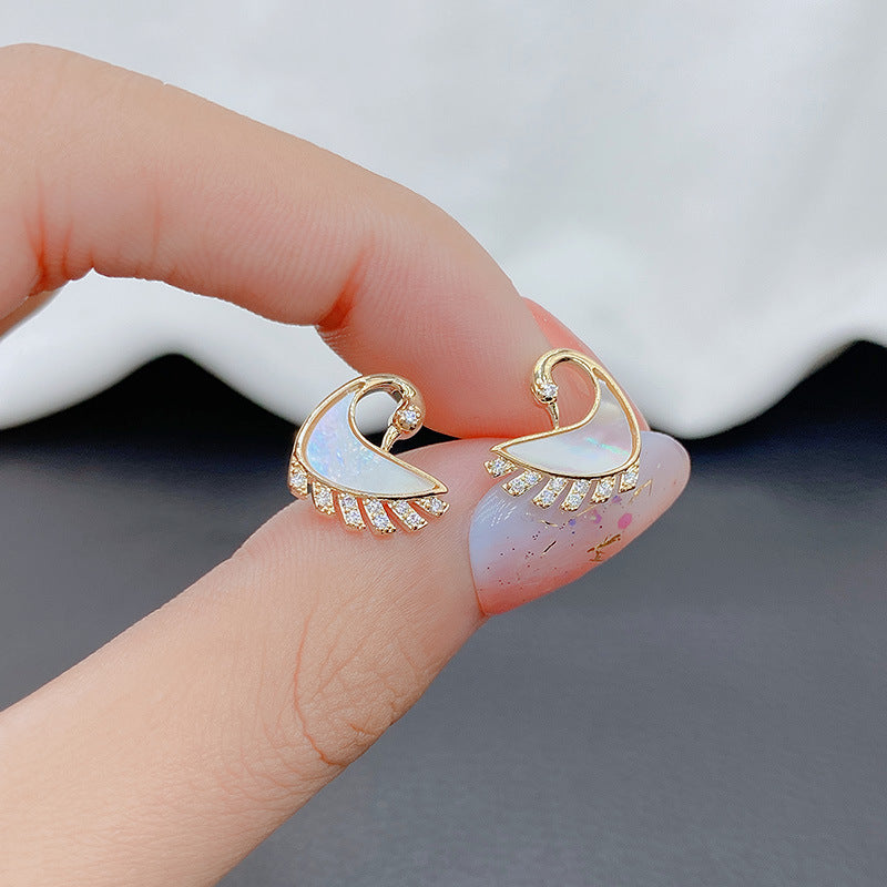 Warm Cat Eye Stone Swan Elegant Super Fairy Earrings