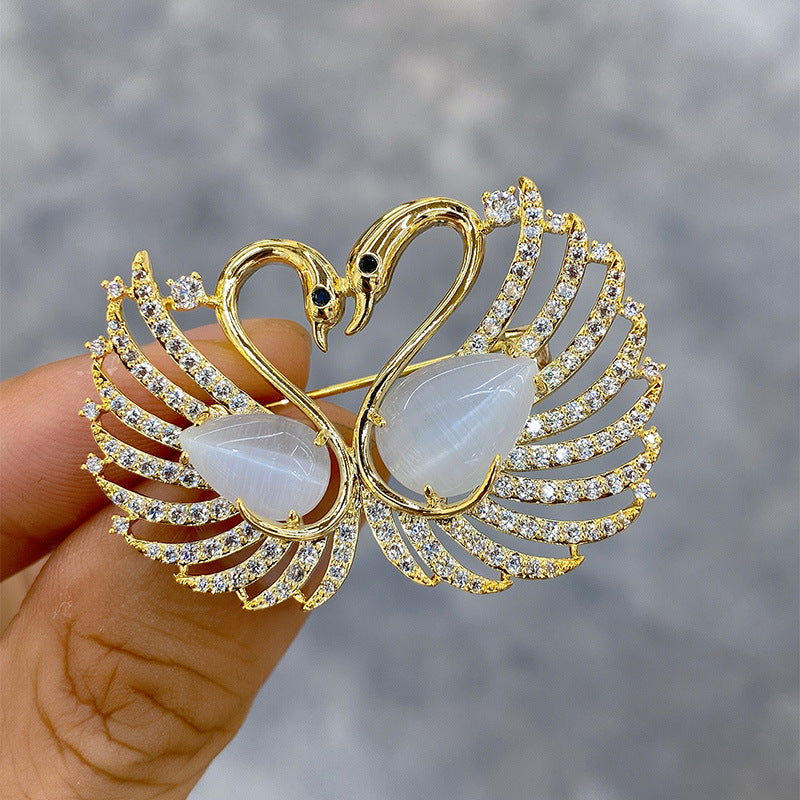 Warm Cat Eye Stone Swan Elegant Super Fairy Earrings