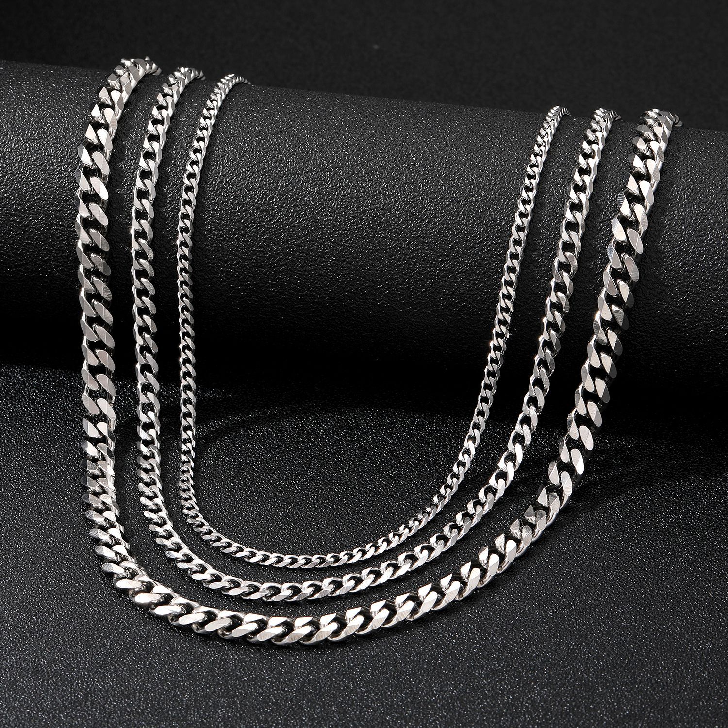 Mens Trendy Streetwear Hip-hop Titanium Steel Necklace With A Unique Style