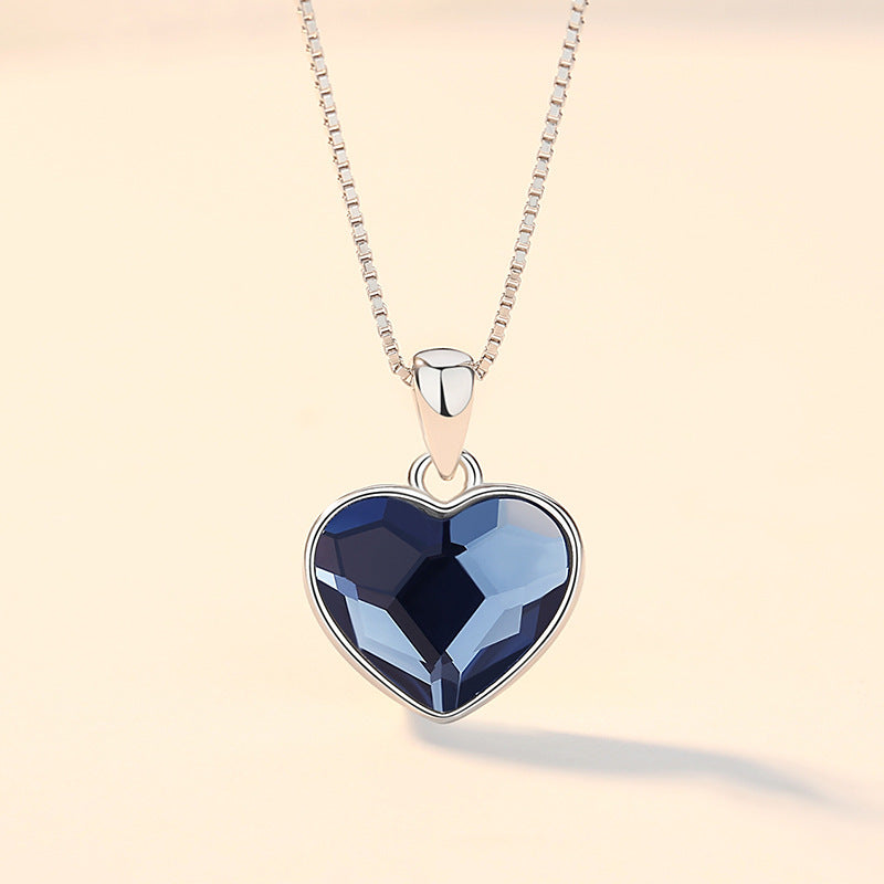 Crystal Pendant Fashionable Heart-shaped Collarbone Chain