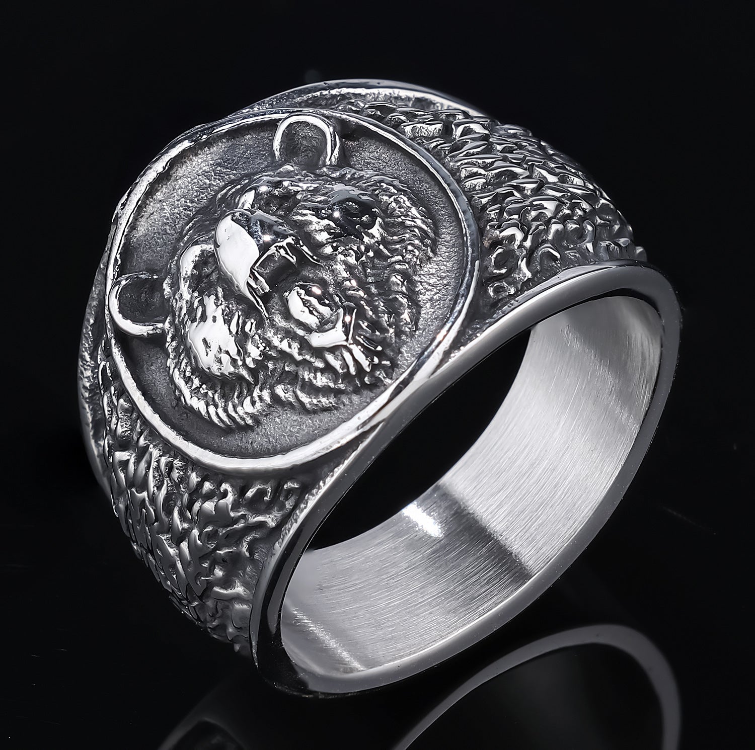 Vintage Bold 3D Bear-Head Titanium Steel Ring For Men