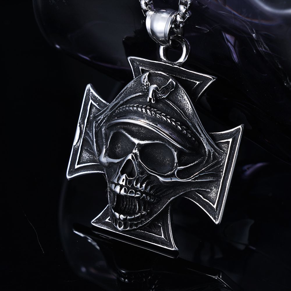 Cross Pirate Series Pirate Skull Titanium Steel Pendant