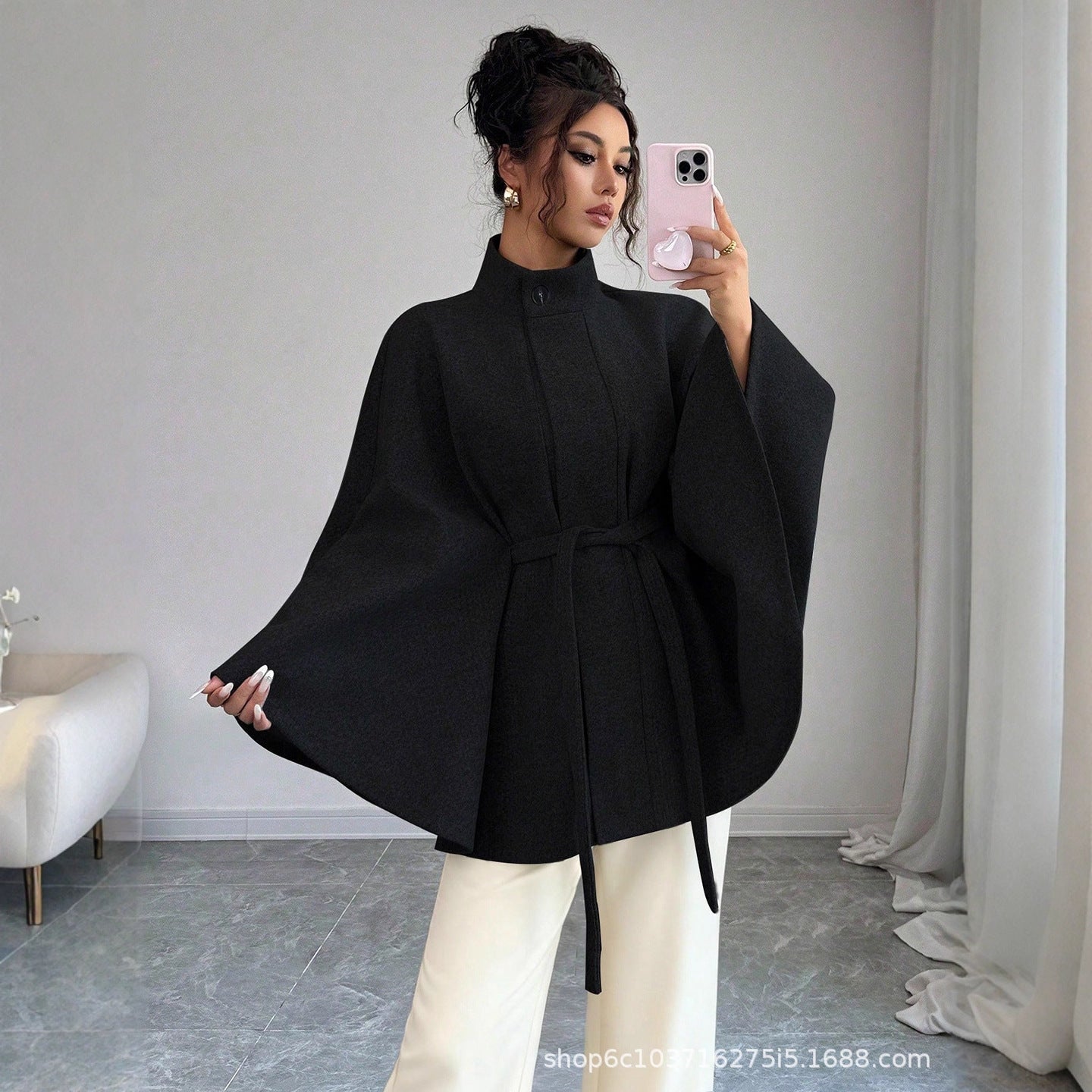 Stylish Minimalist And Relaxed Fit Long Sleeve Jacket For Women
