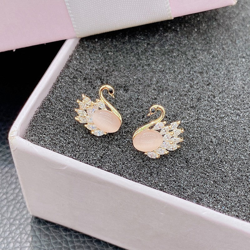 Warm Cat Eye Stone Swan Elegant Super Fairy Earrings