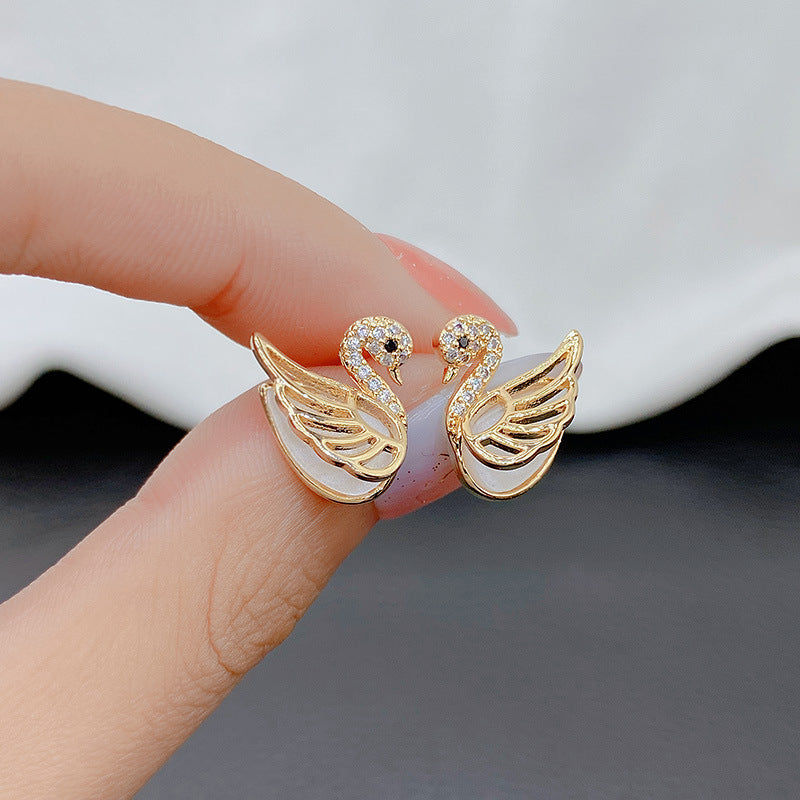 Warm Cat Eye Stone Swan Elegant Super Fairy Earrings