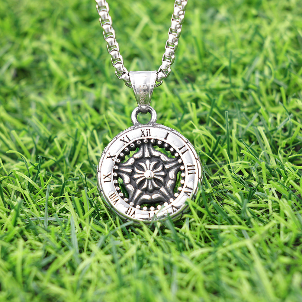 Fashionable Minimalist Retro Designed Alloy Pendant