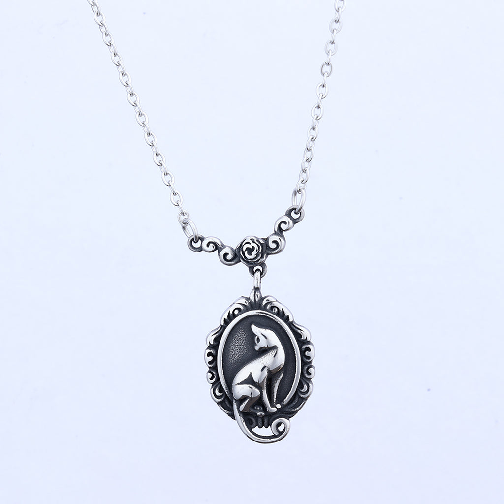 3D Cat Wreath Pendant Necklace In Titanium Steel