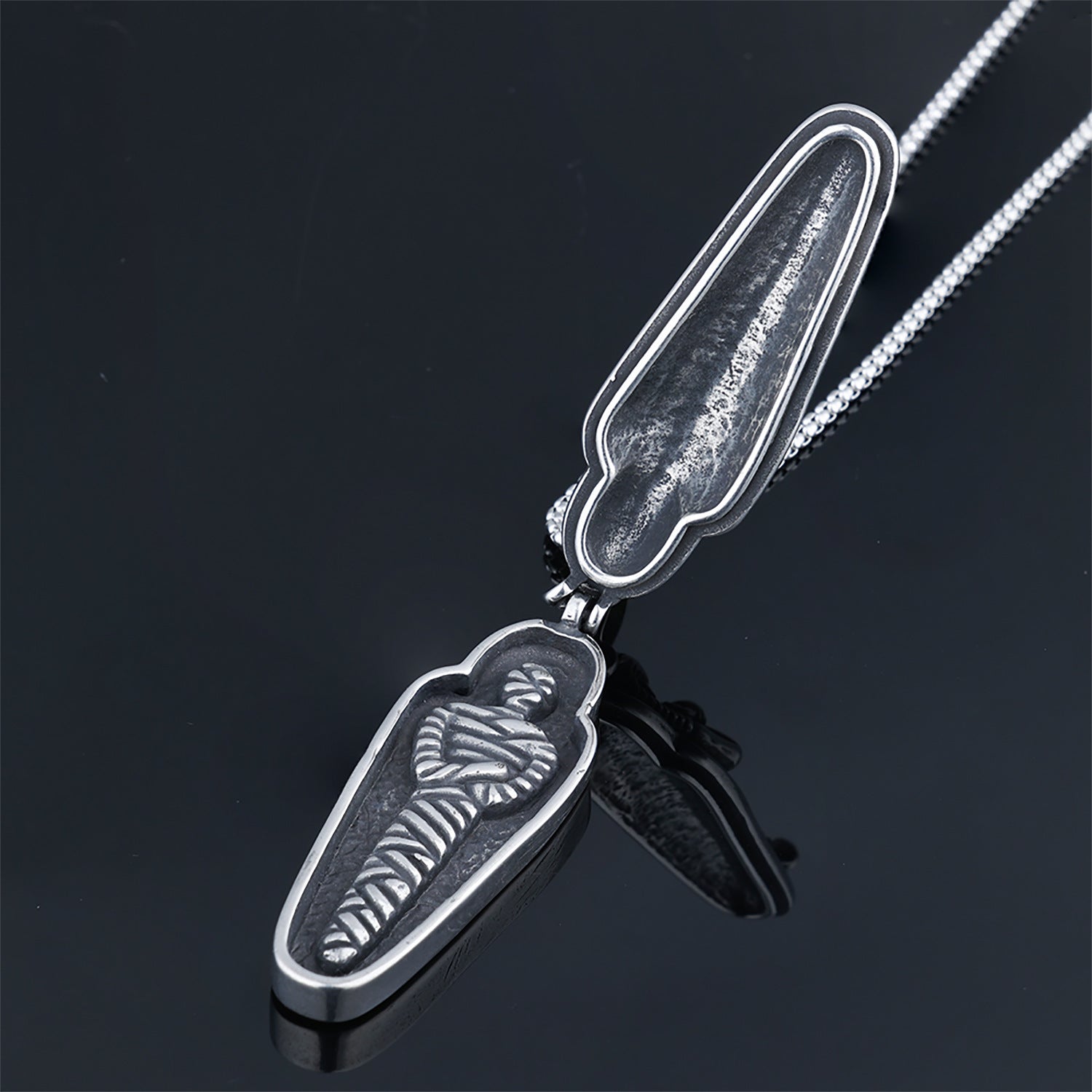 Vintage Titanium Steel Trendy Necklace In A Mummy Design