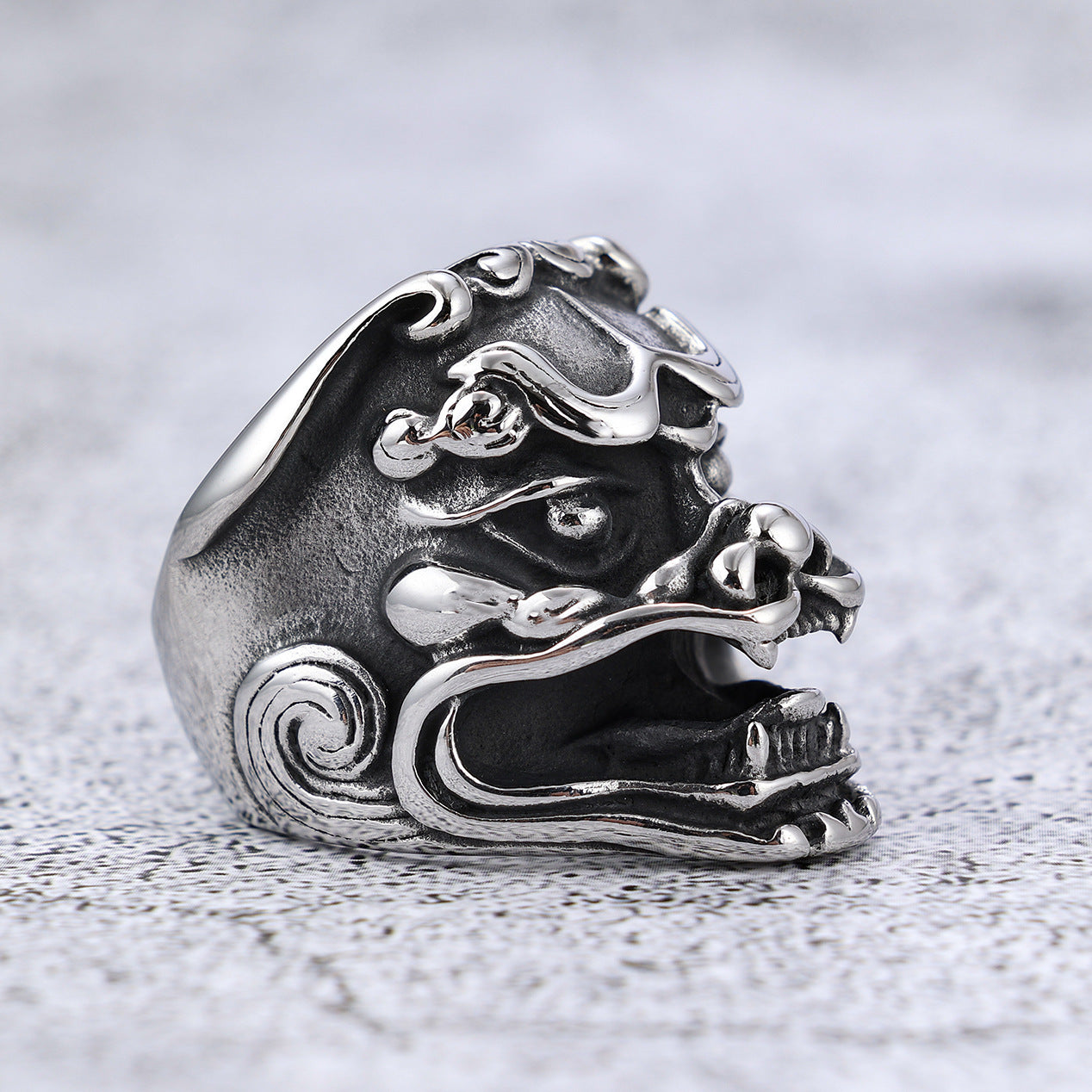 Fashionable Minimalist Retro Designed Alloy Ring