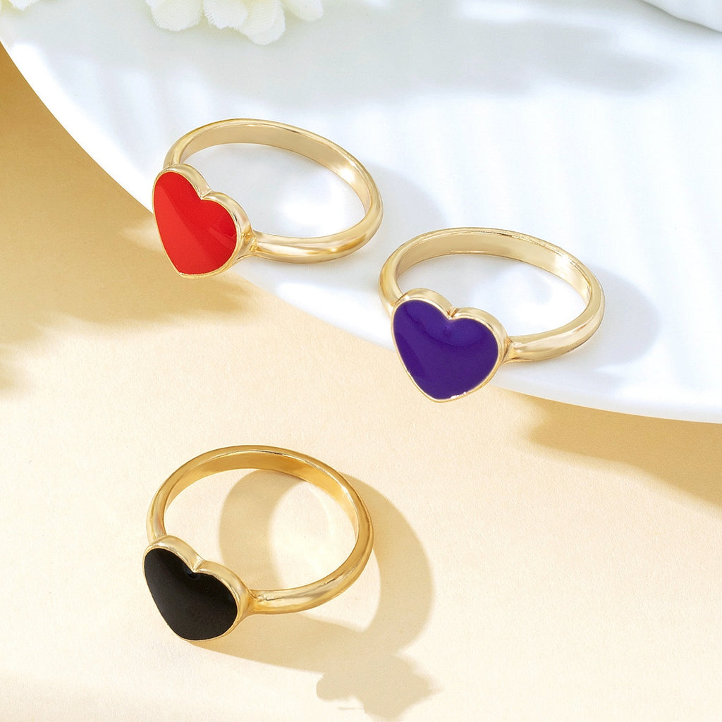 Fashionable And Minimalist Black Heart Ring