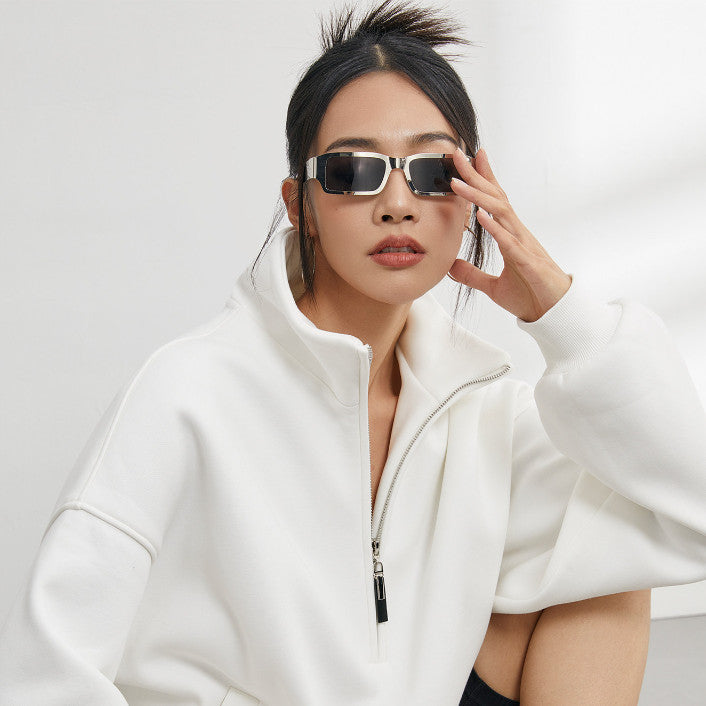 Half-zip Relaxed-fit Sweatshirt With A Stand-up Collar For Spring And Fall