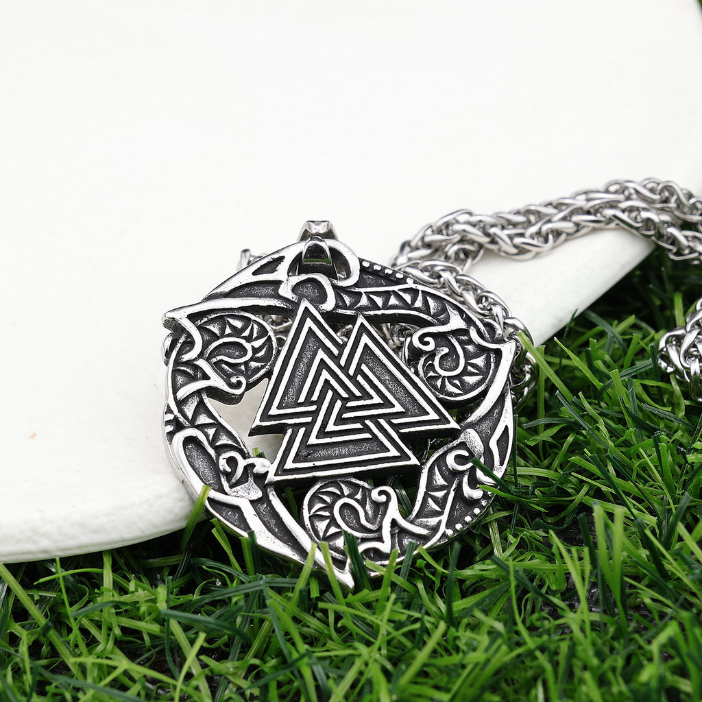 Fashionable Titanium Steel Pendant With A Vintage Design